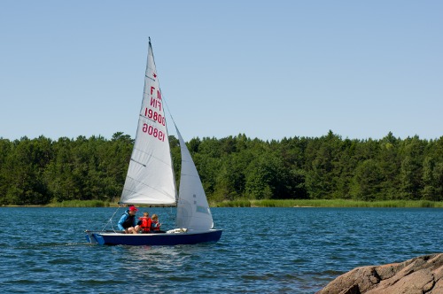Segling med jolle på Bofjärd