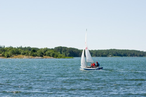 Segling med jolle på Bofjärd