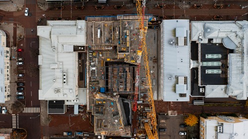 Byggnation i stan, telegrafen