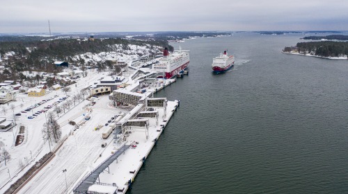 Transport till och från Åland