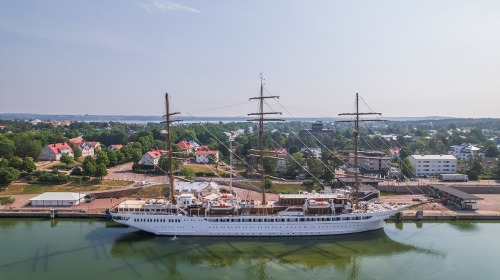 Sea Cloud Spirit i Västra hamnen