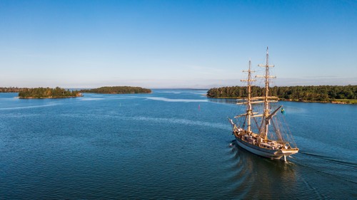Briggen Tre Kronor 1